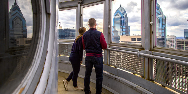 city hall tower tour philadelphia