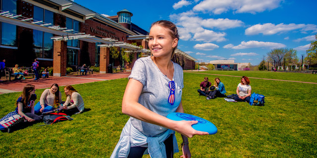 Frisbee on the Visitor Center Lawn